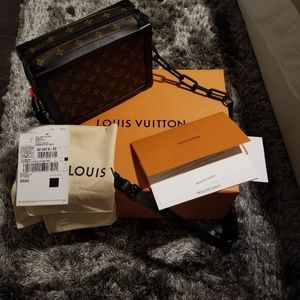 Louis Vuitton by Virgil Ab]loh soft trunk